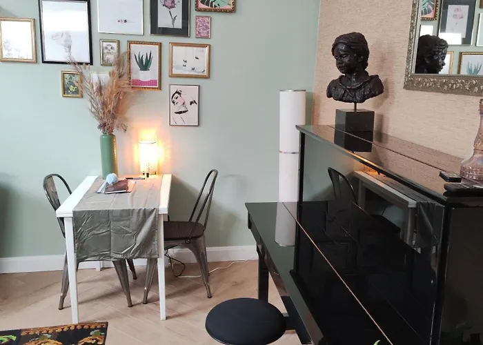 Habitación en casa particular Sfeervolle In Historisch Vlakbij Station Dordrecht